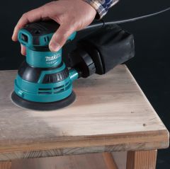 Makita M9204B Dairesel Titreşim Zımpara