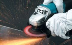 Makita 9558HNRG 125mm Avuç Taşlama 840W